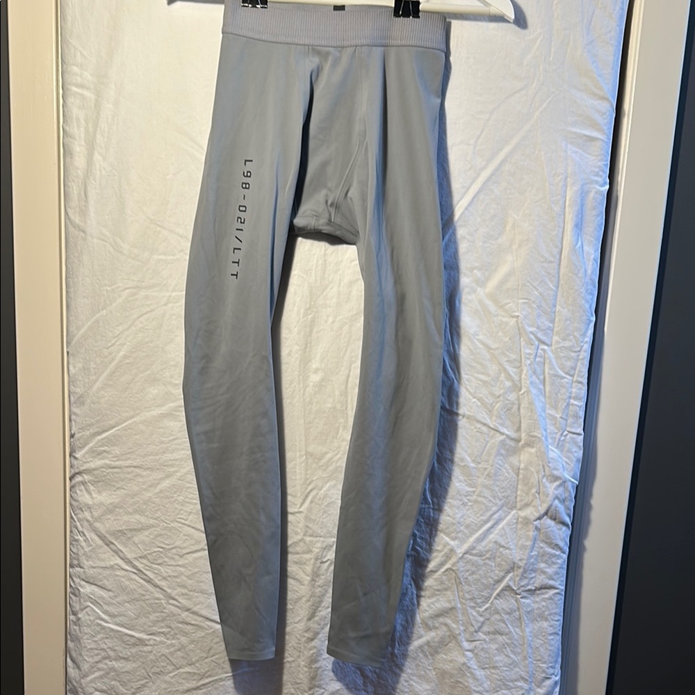 Lululemon Athletica Gray Leggings Sleek Design